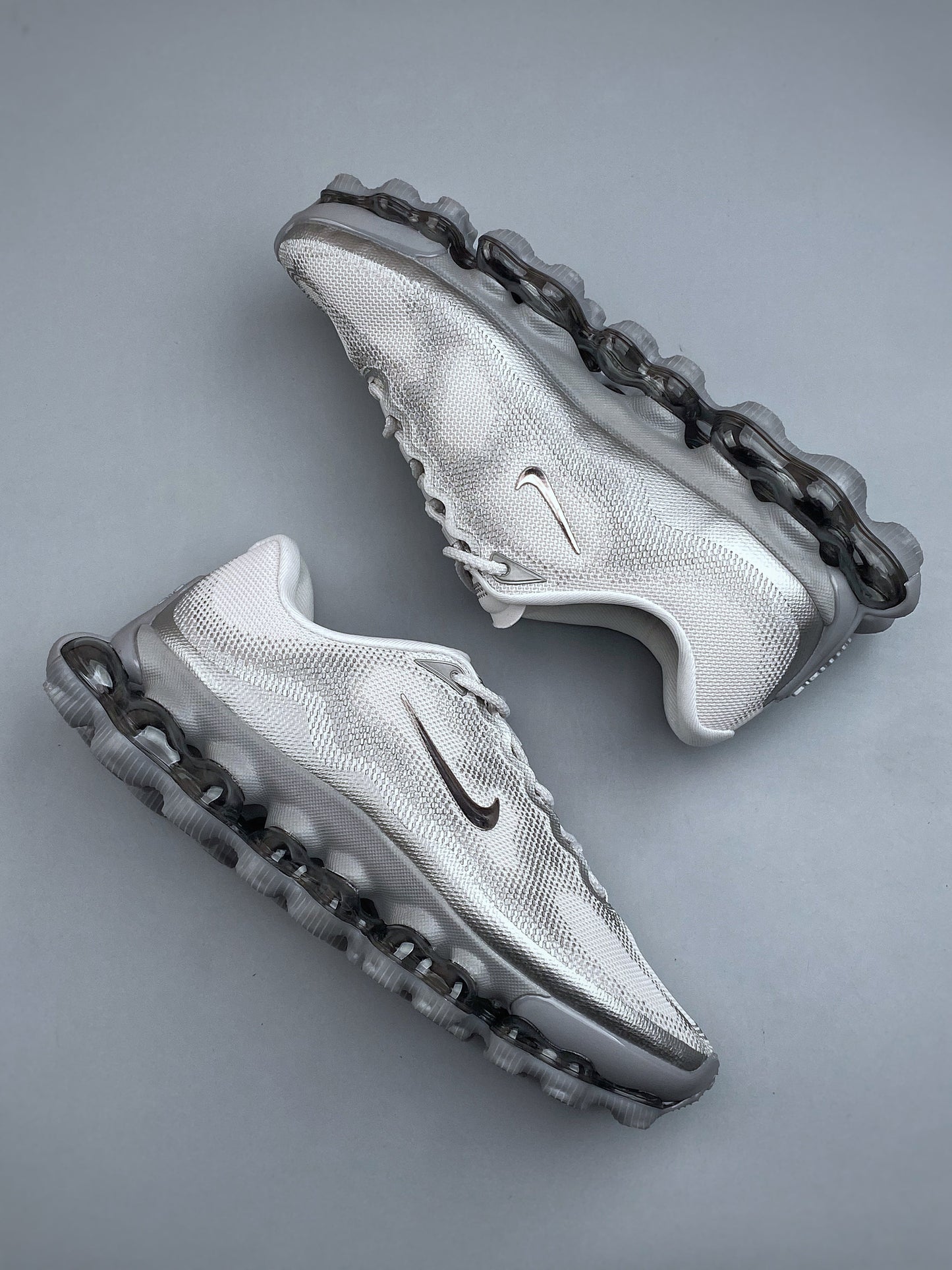 Nike AIR LIQUID MAX Light Grey