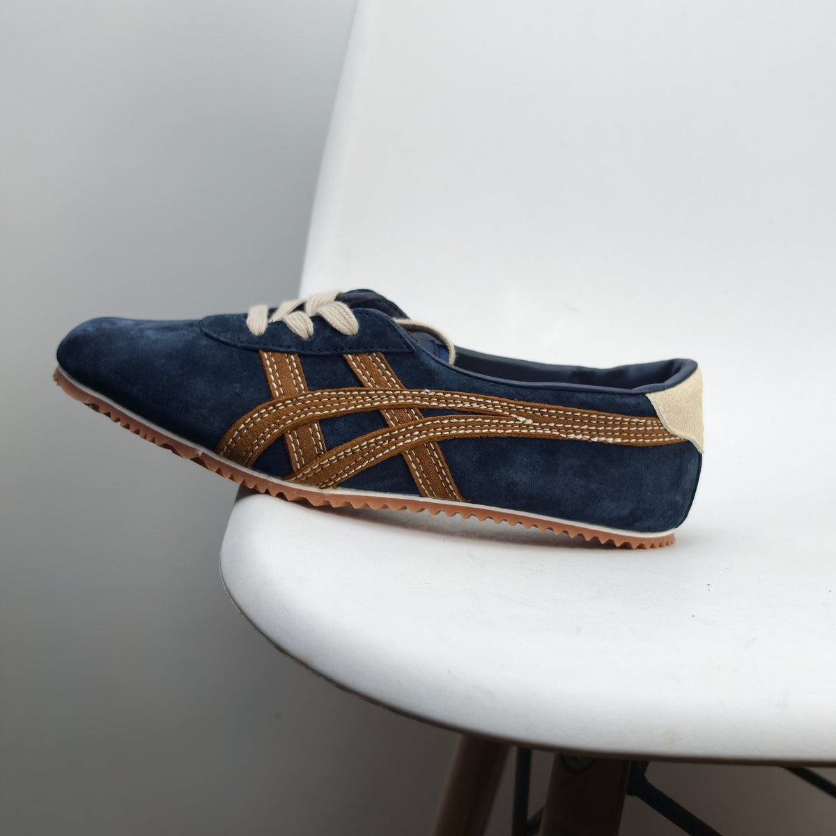 Versace x Onitsuka Tiger Tai-ChiSakura Slip-on Blue 1024594-1A17741_2U2HJ