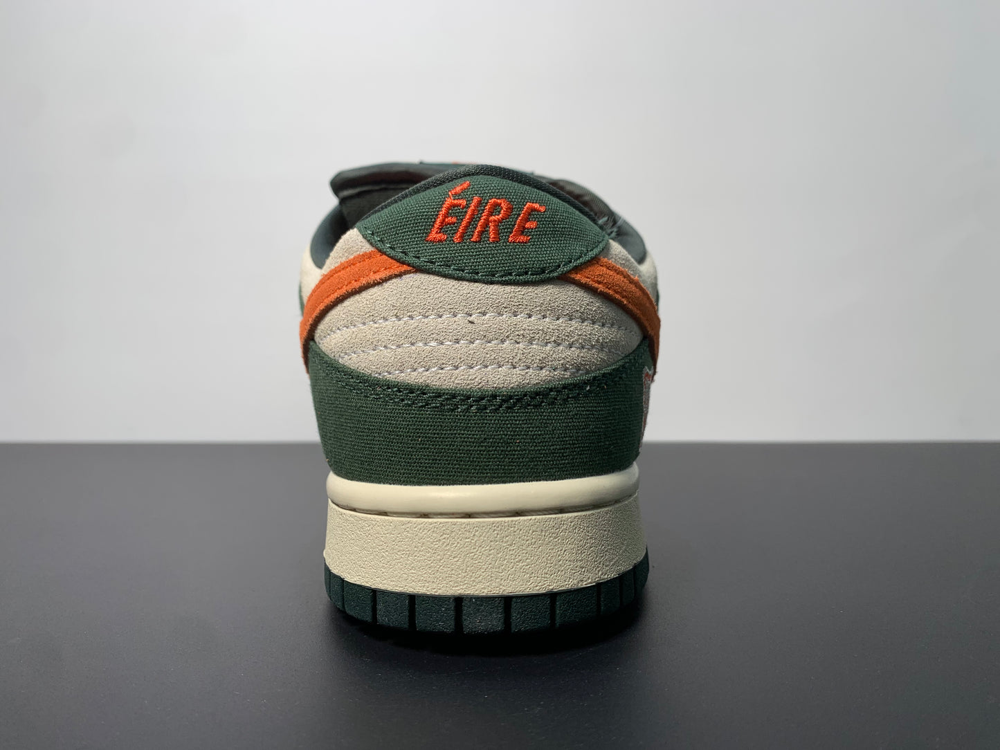 NK Dunk SB Low Eire Net Orange