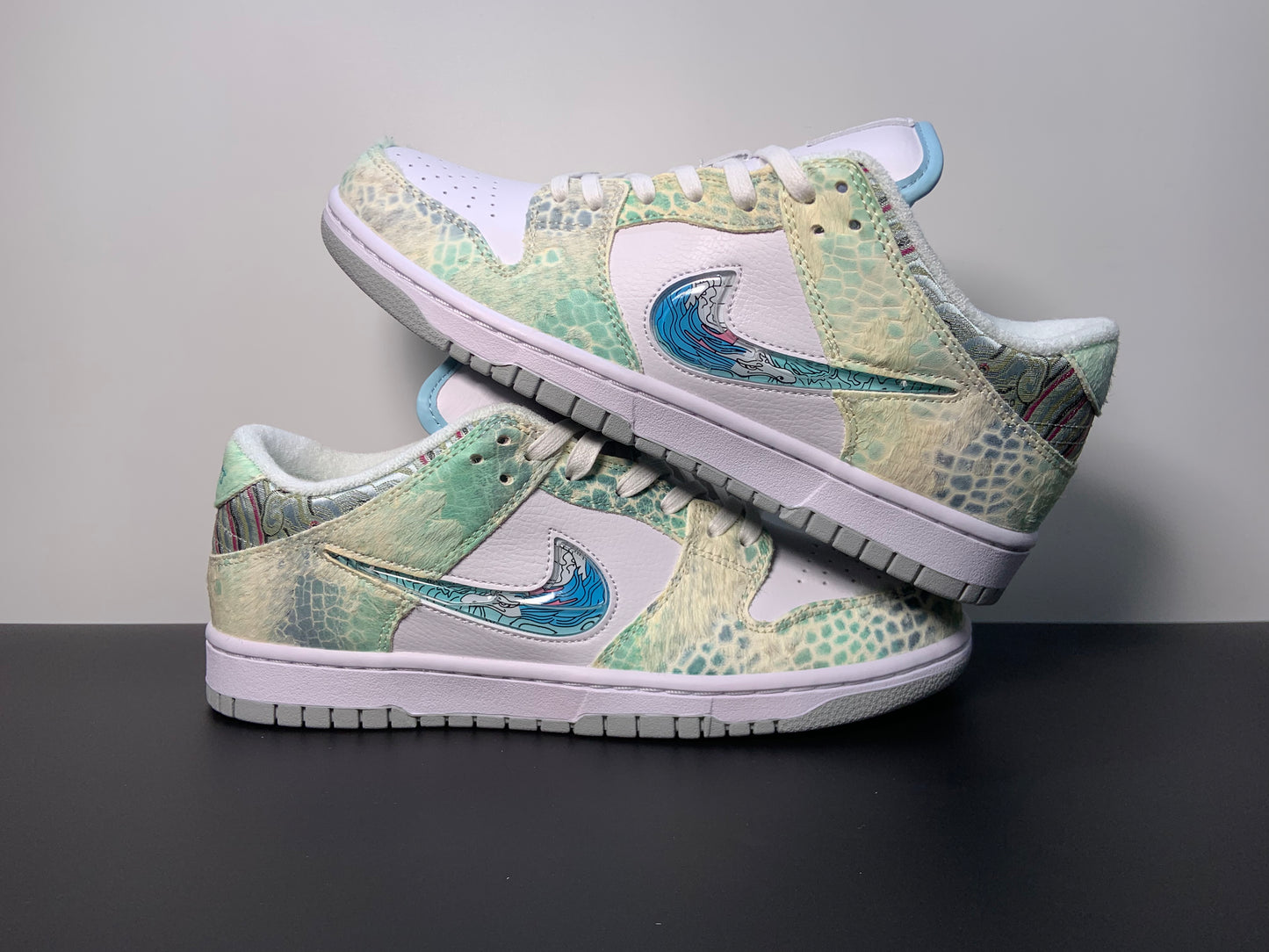 Nike SB Dunk Low Year Of The Dragon ''Steam Puppet''
