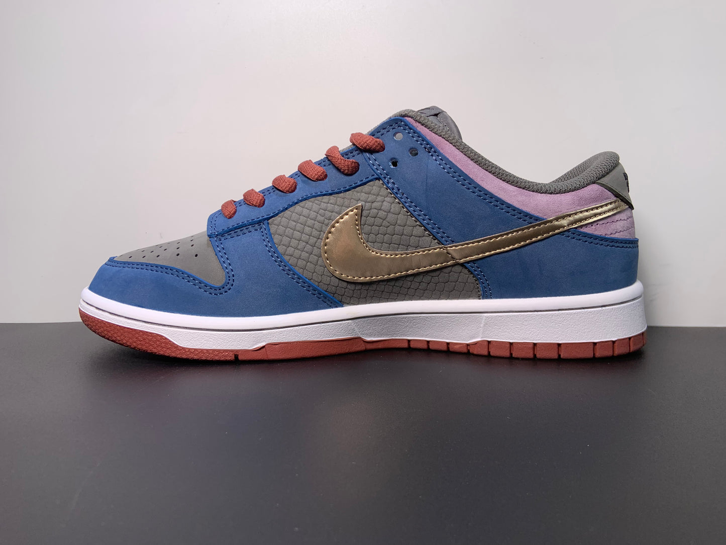 Nike SB Dunk Low ‘Black Myth Wukong’