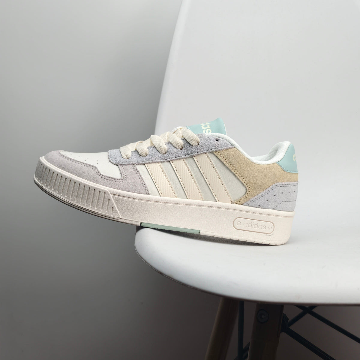 Adidas D-PAD Classic 'White Wonder White Grey' JR8328