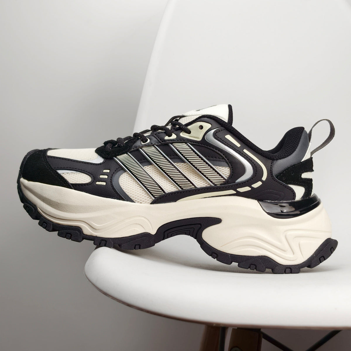 Adidas Shadow Fever "Core Black Grey Six White" 559JLD
