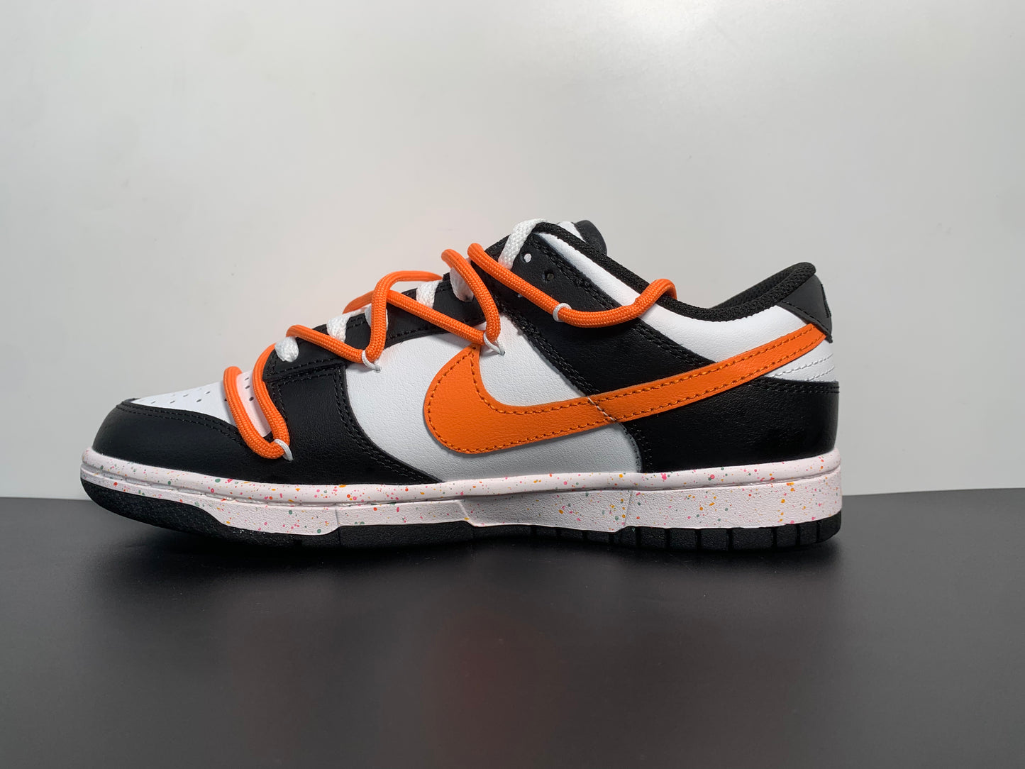 SB Dunk Low”Multi-Color orange FD4623-144