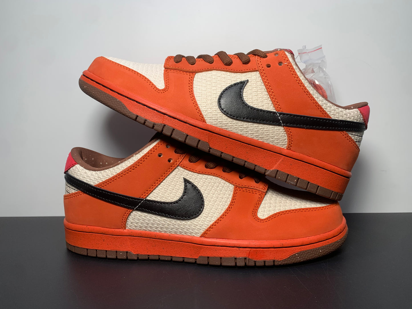 Nike Dunk Low Premium SB 'Un- Hemp'