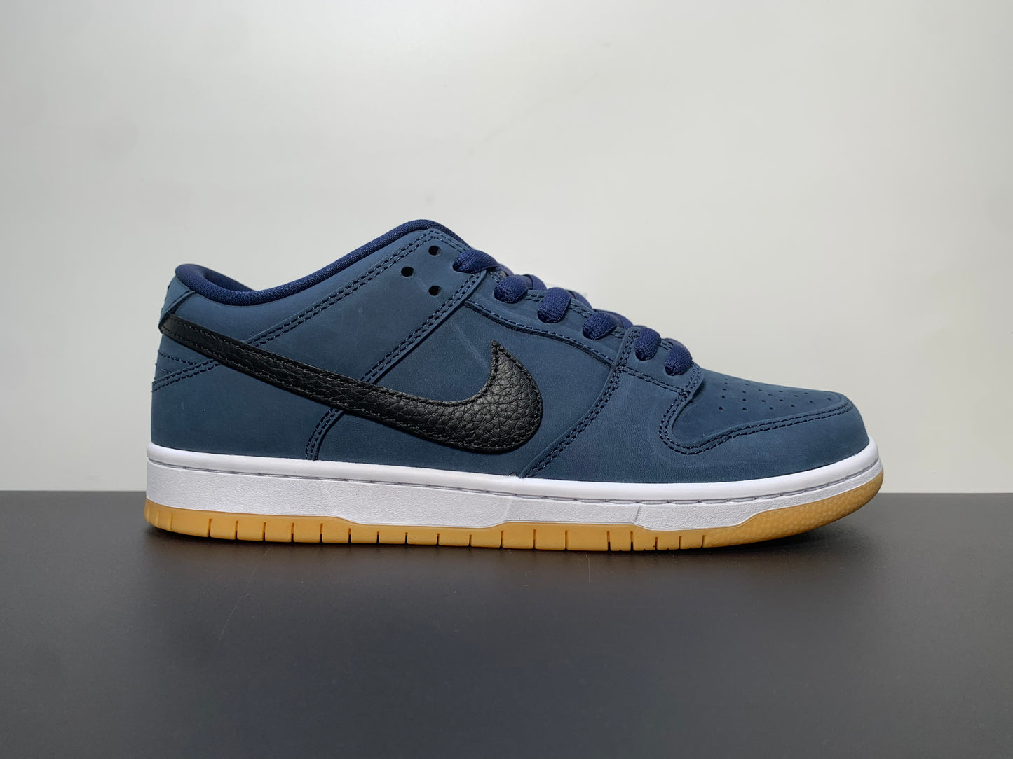 Nike SB Dunk Low Pro ‘’Navy Gum ‘’