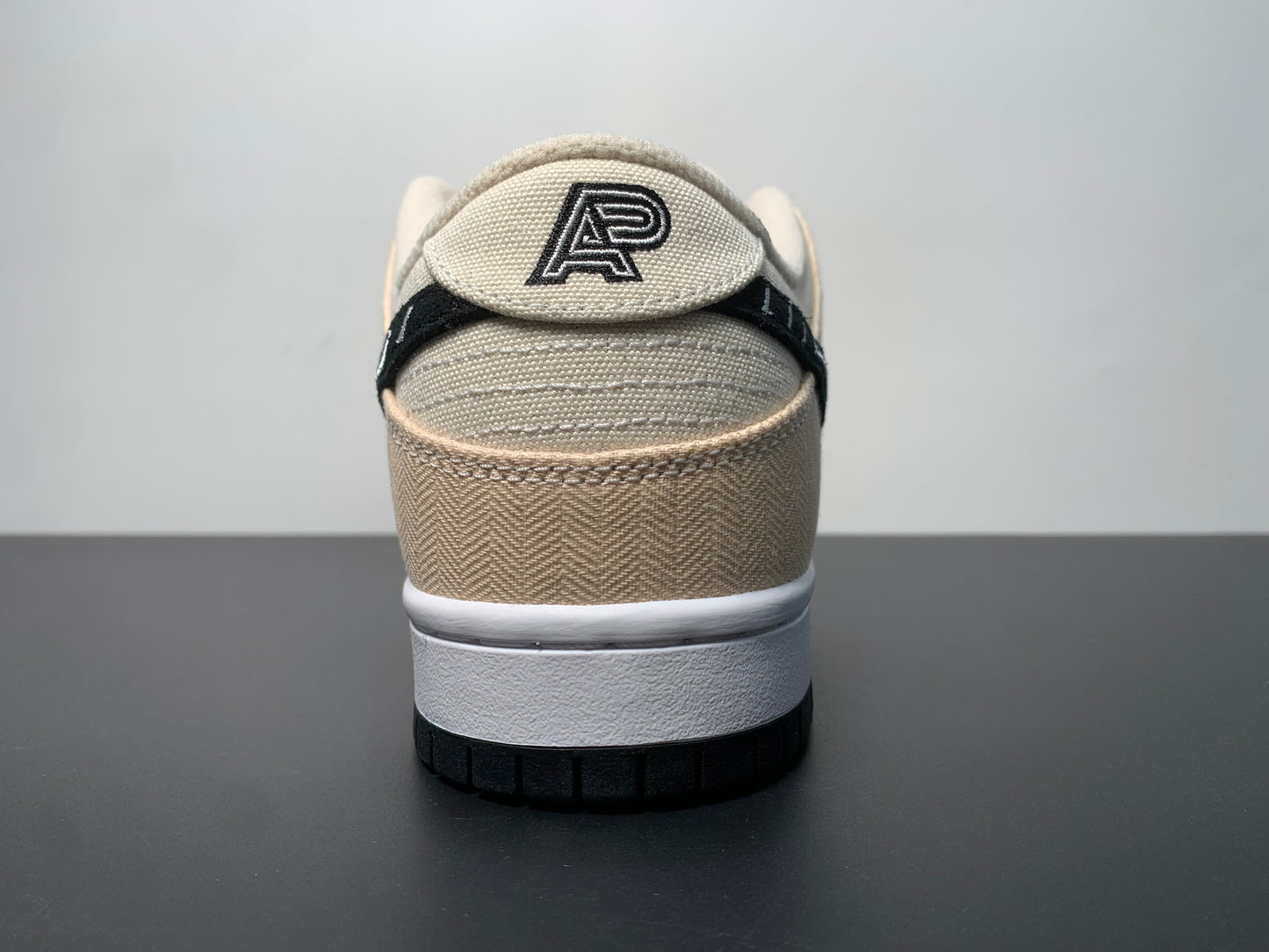 Albino & Preto x Nike SB Dunk Low