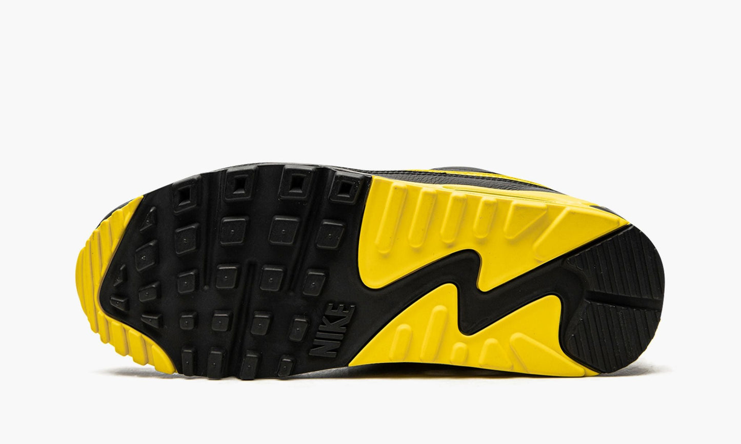 Air Max 90 / UNDFTD "Undefeated Black/Optic Yellow"