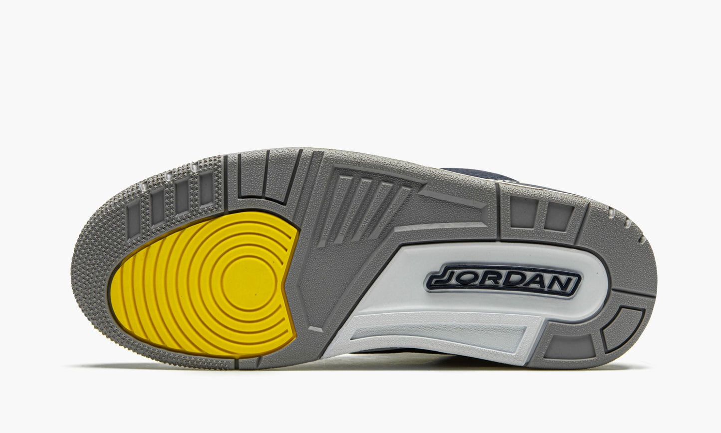 Air Jordan 3 Retro PE "Michigan"