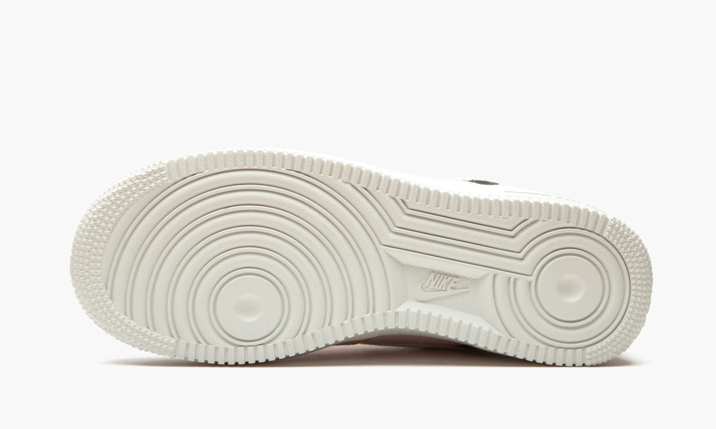 WMNS Air Force 1 "07 LX "Stitched Canvas - Silt Red"