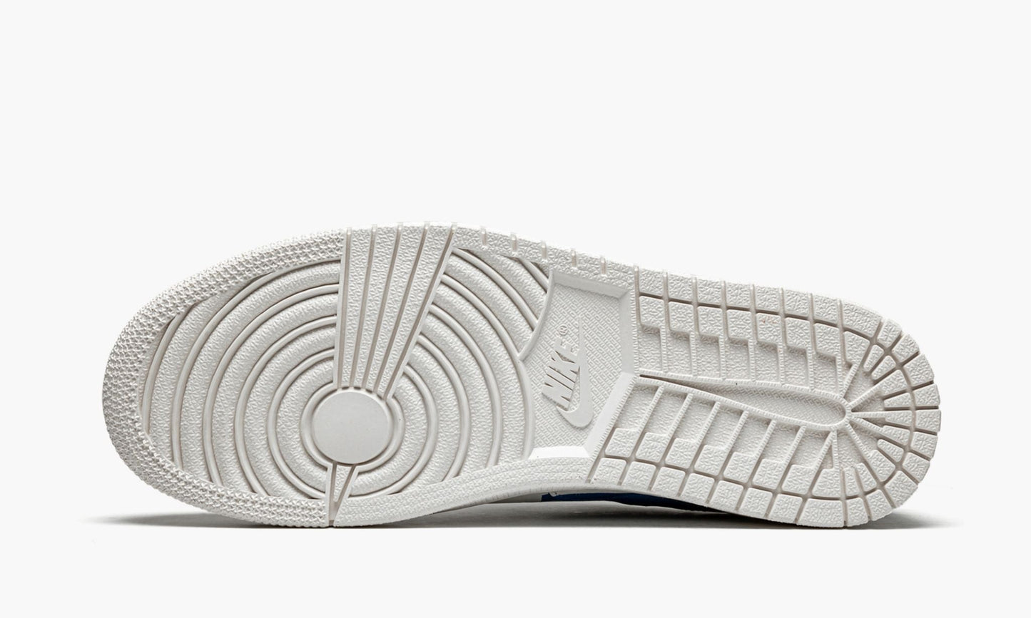 Air Jordan 1 Centre Court "Military Blue"