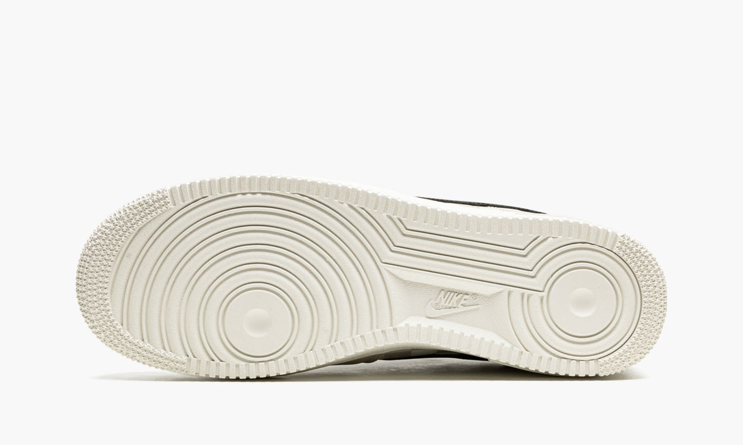 Air Force 1 Low "Strive For Greatness"