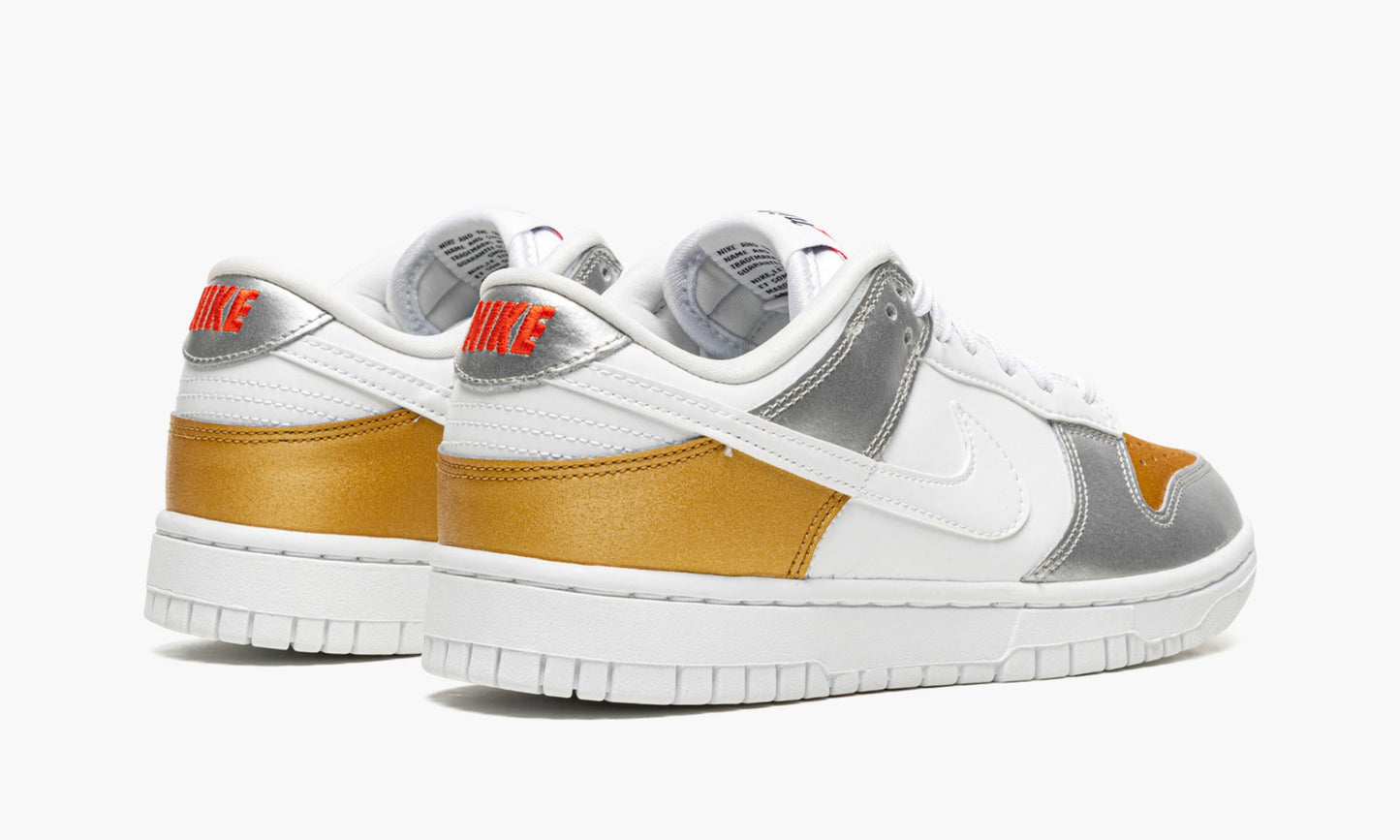 Dunk Low WMNS "Gold White Silver"
