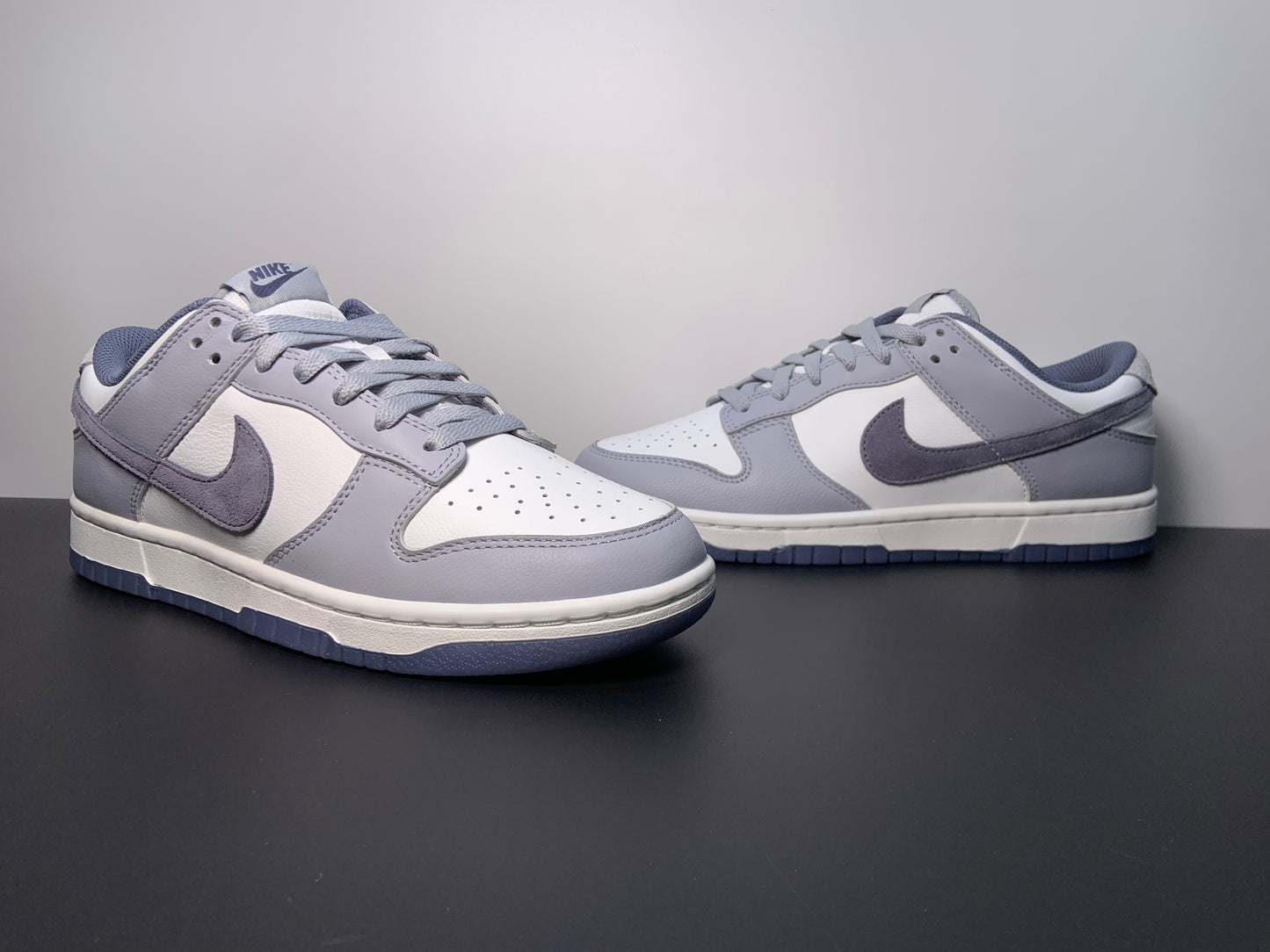 Nike Dunk Low Light Carbon