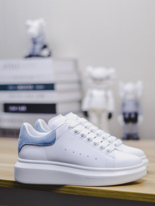 Alexander McQueen Wmns Oversized Sneaker 'White Dream Blue' 2020