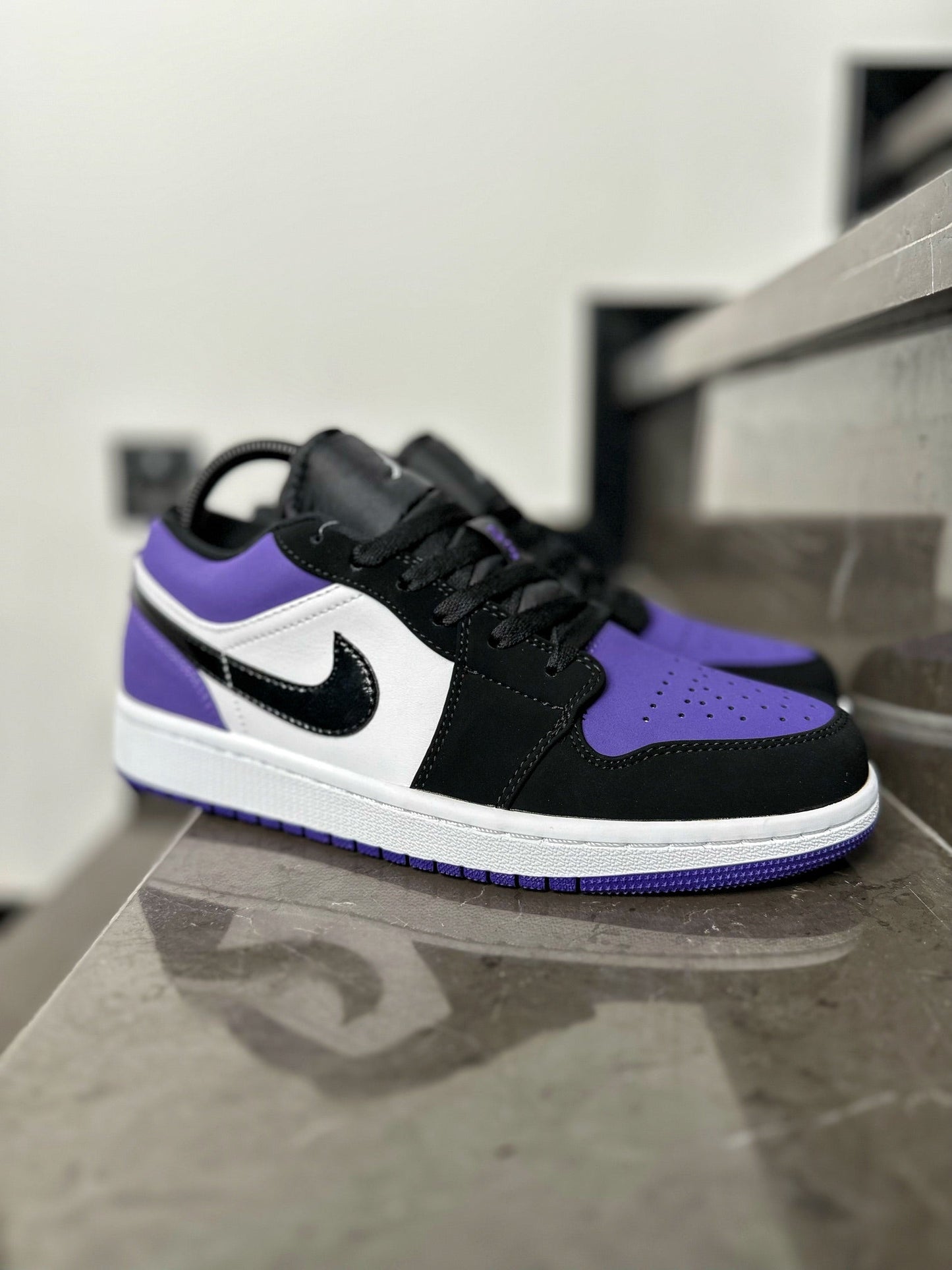 Air Jordan 1 Low 'Court Purple'