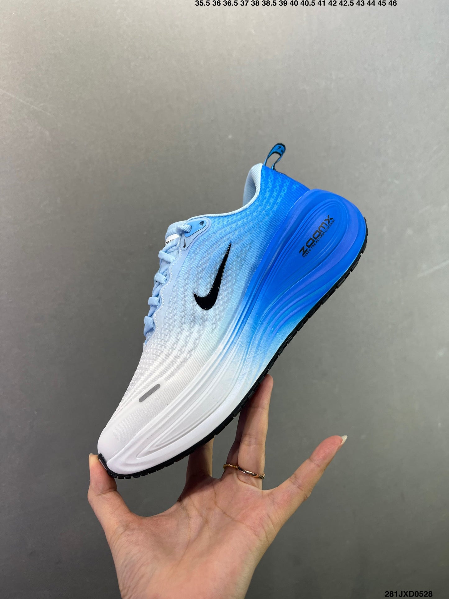 NIKE VOMERO PLUS RUN Blue IM2038-039