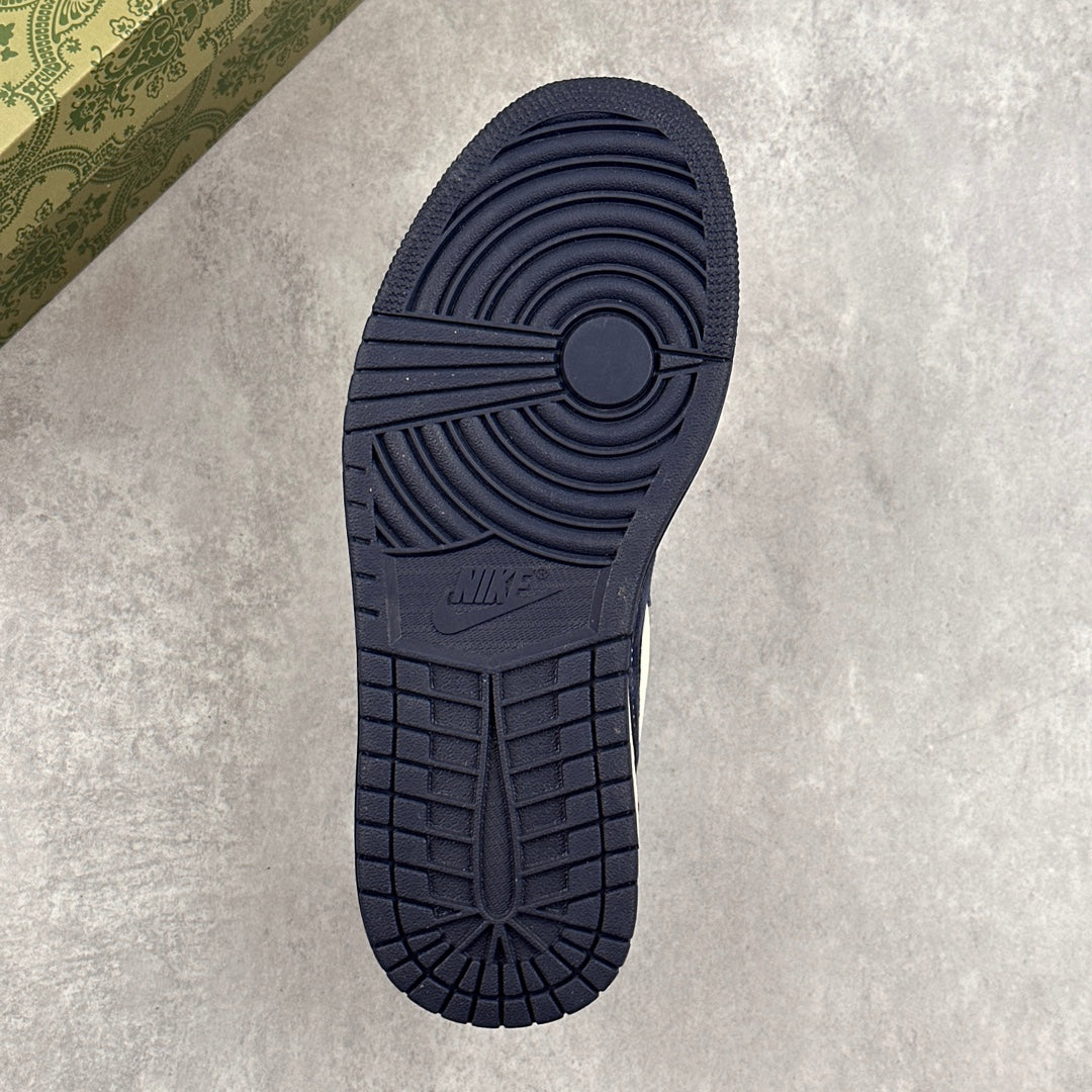 Travis Scott x Fragment Design x Air Jordan 1 Low OG SP AJ1