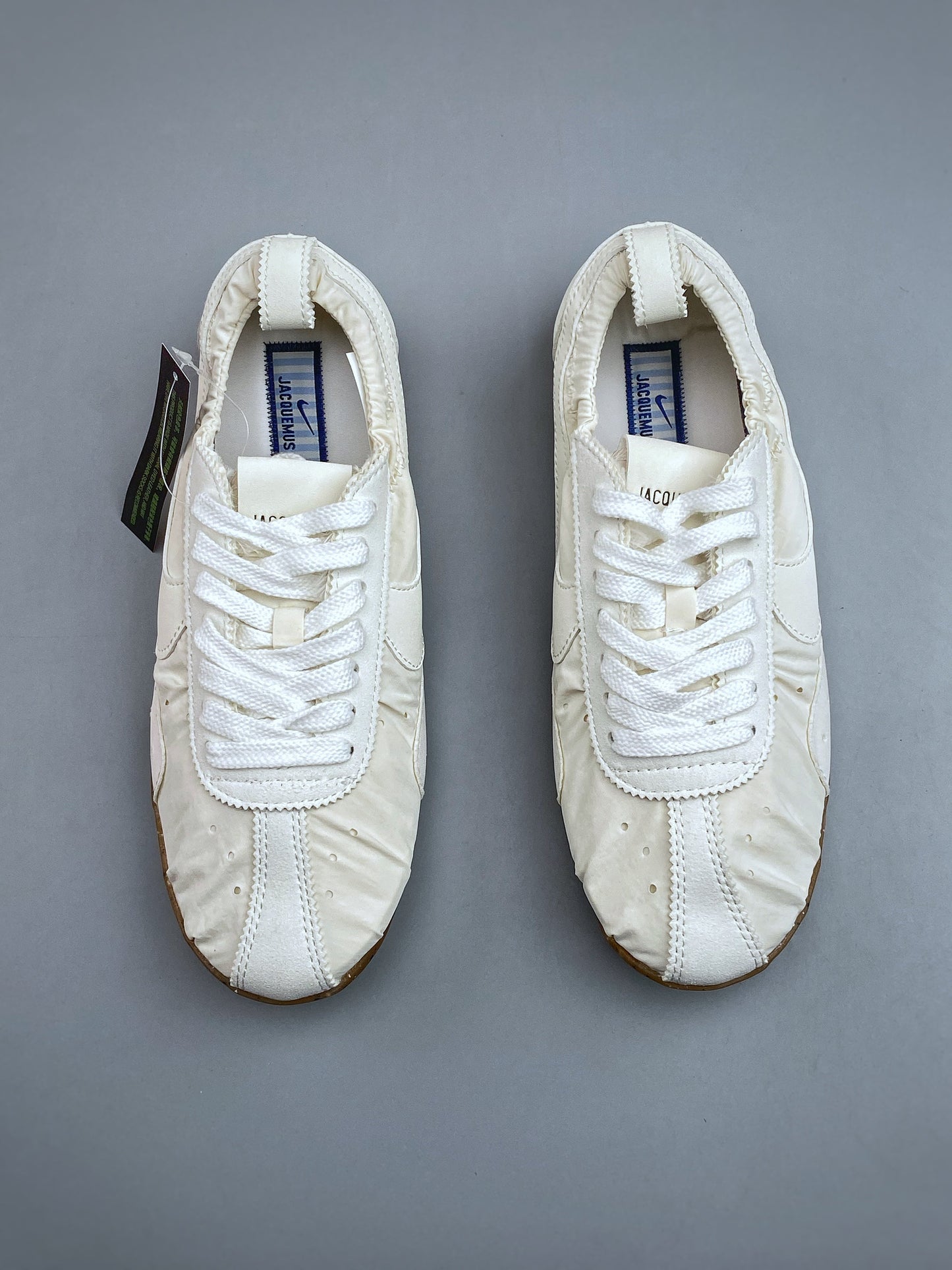 Jacquemus x Nike Moon Shoe SP HV8547 002