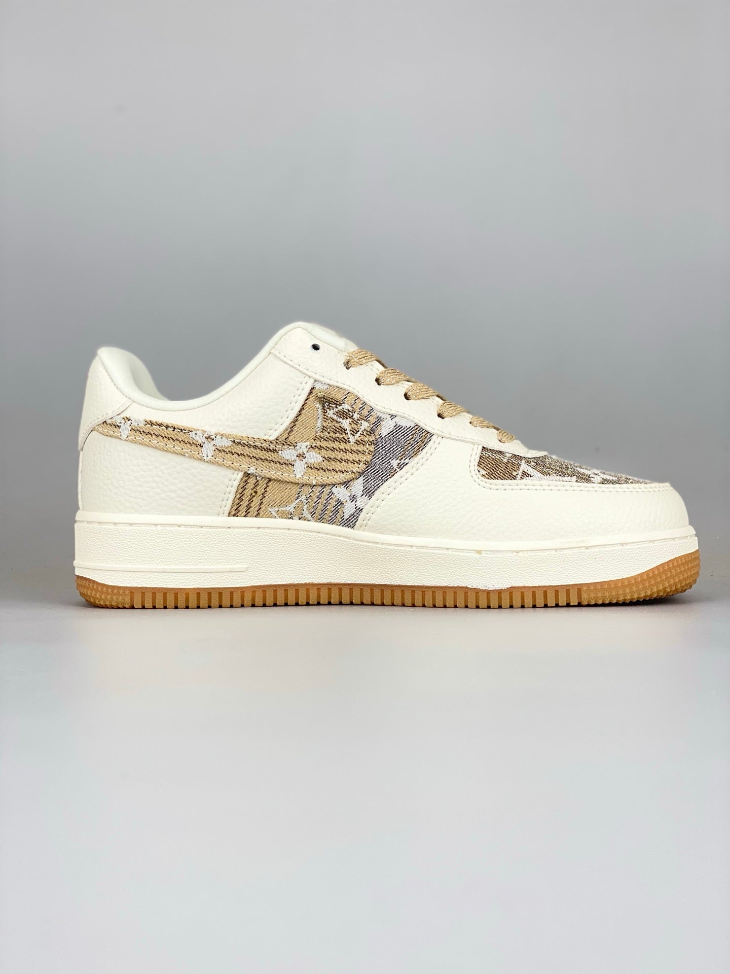 Louis Vuitton x Nike Air Force 1 '07 Low Yellow DK0798-002