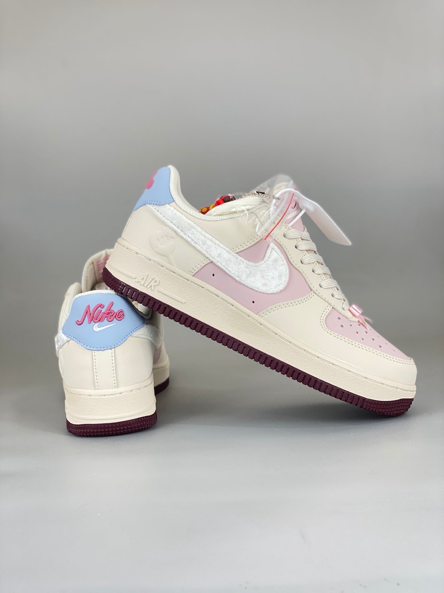 Nike Air Force 1 Low Pink DF0188-140