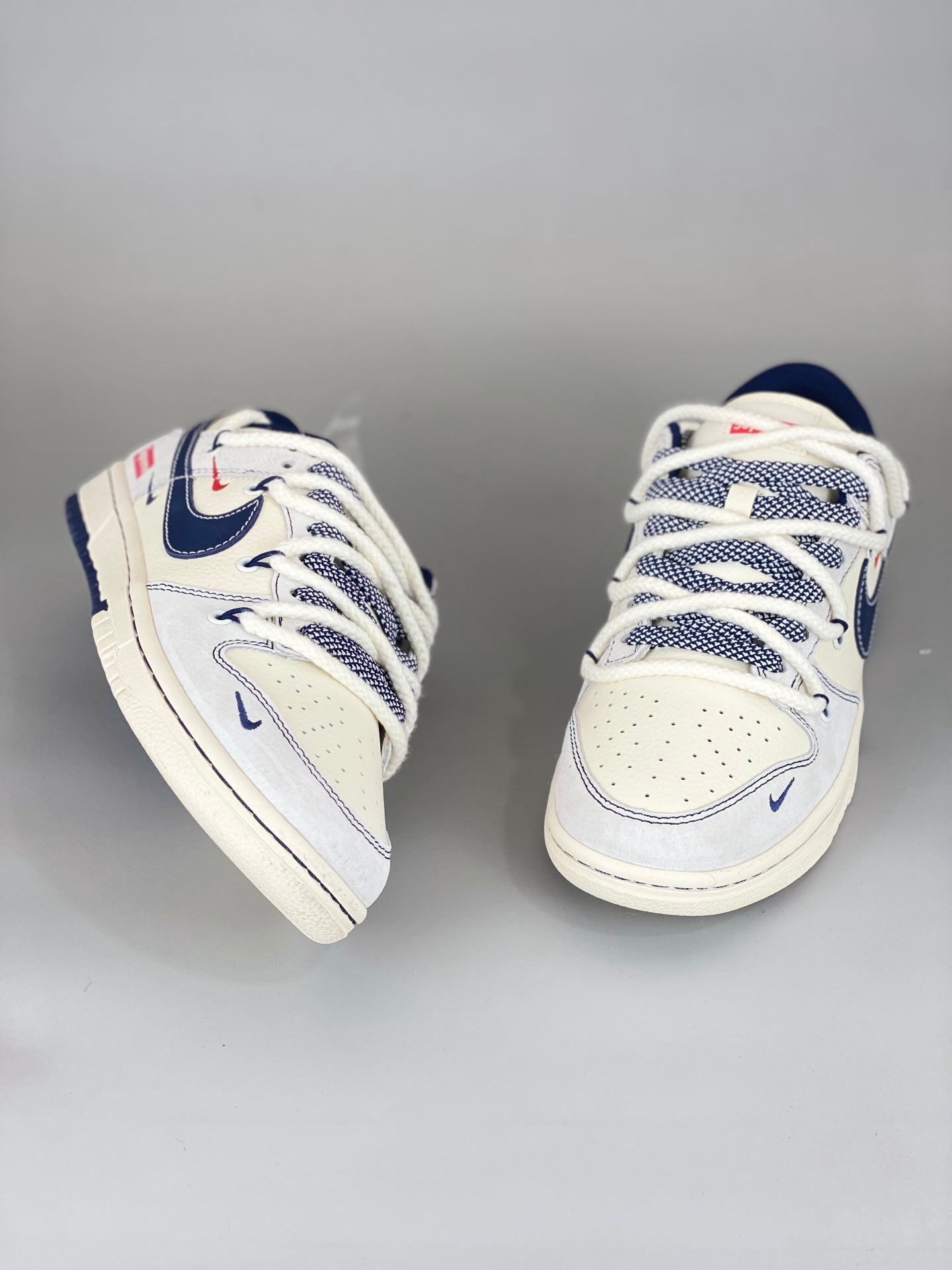 Nike SB Dunk Low x Supreme Blue YX5066-235