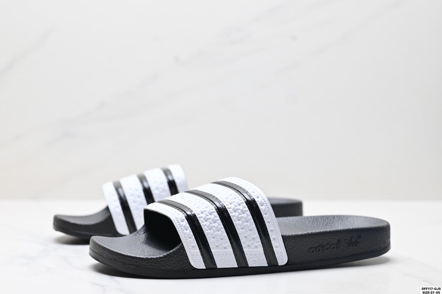 Adidas originals Adilette White-Black G16220