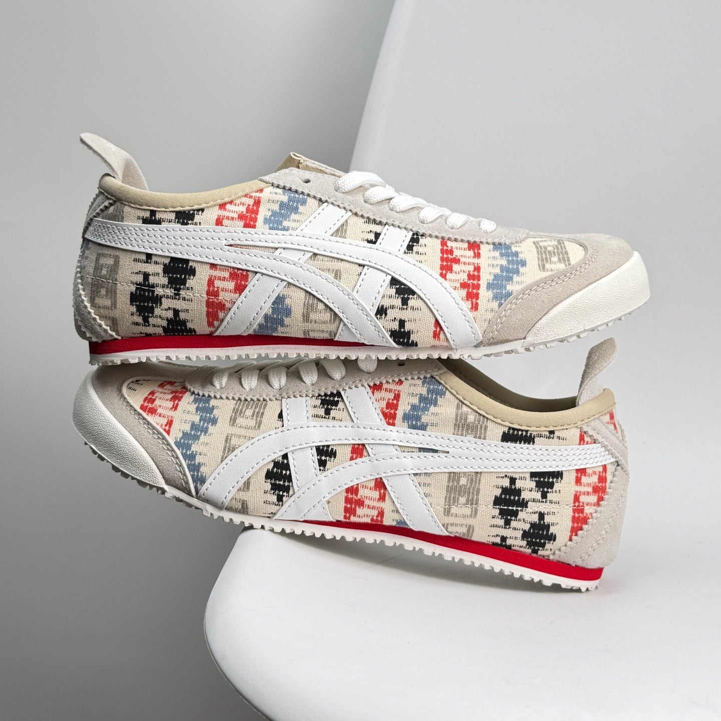 Onitsuka Tiger Mexico 66 x Doi Tung Sneaker  Cream Birch 888DNY