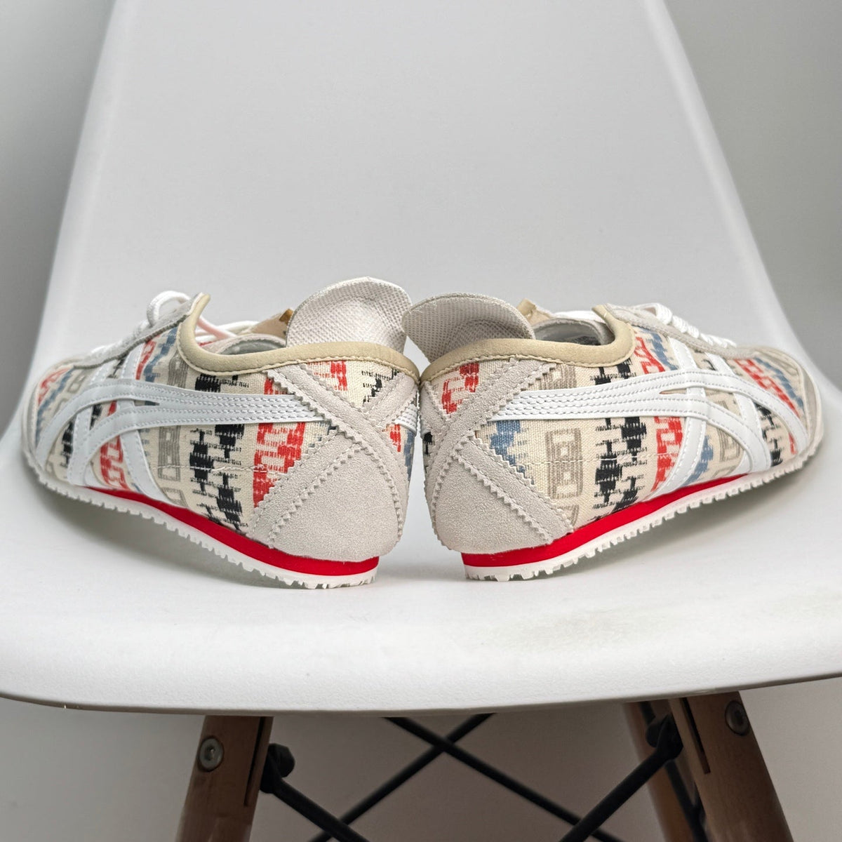 Onitsuka Tiger Mexico 66 x Doi Tung Sneaker  Cream Birch 888DNY