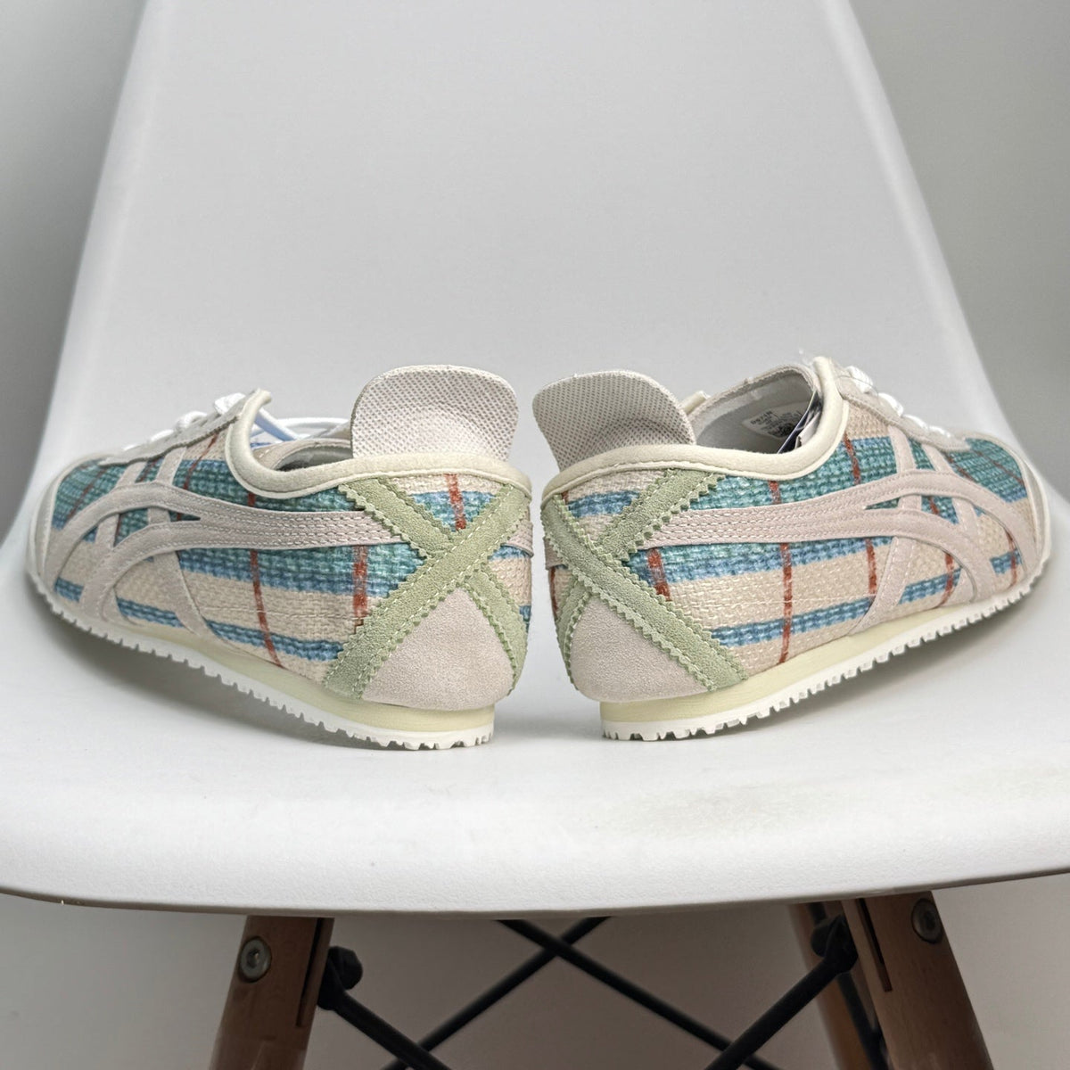 Onitsuka Tiger Mexico 66 x Doi Tung Sneaker  Cream Blue Plaid 888DNY