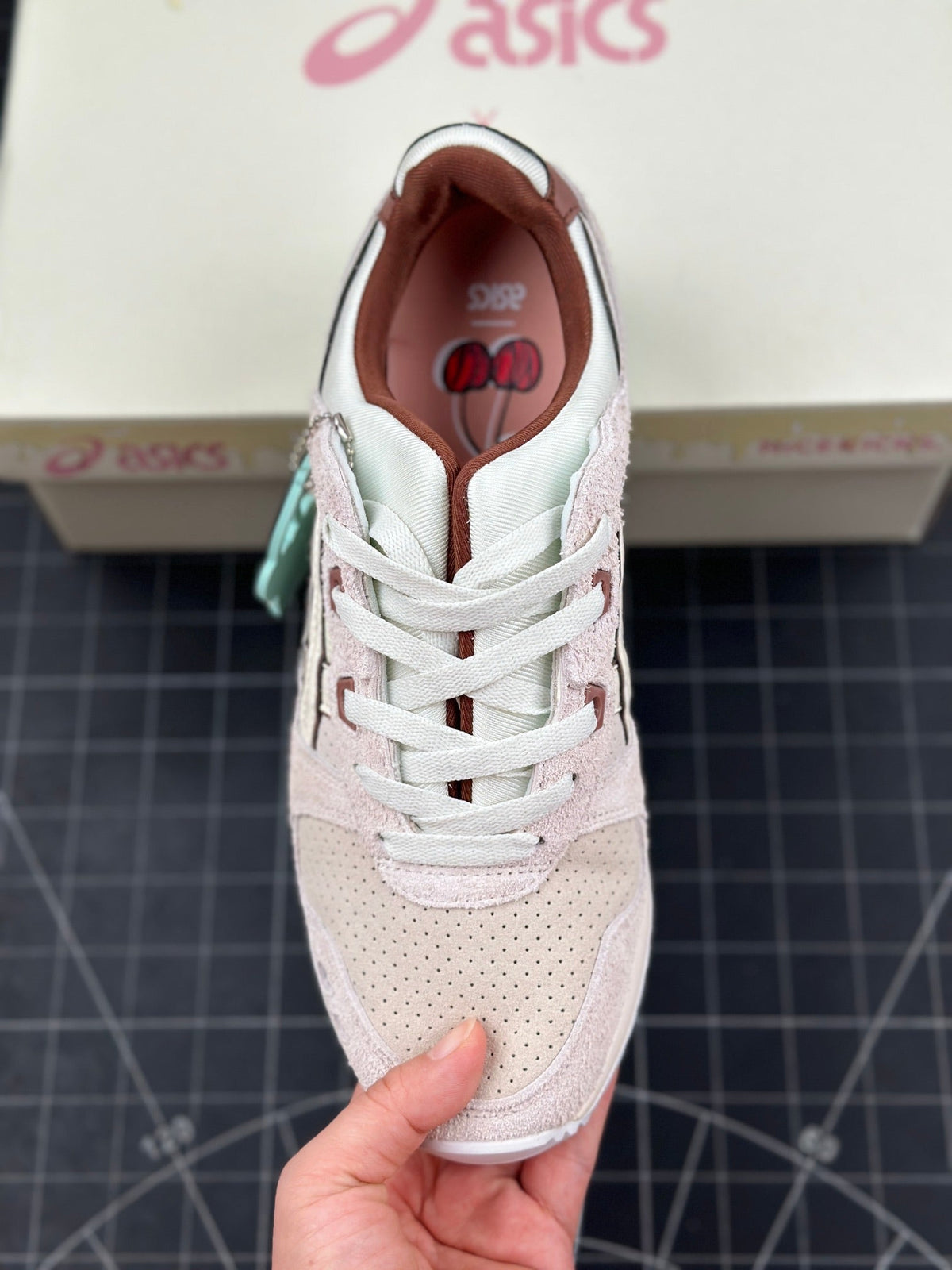 ASICS Gel-Lyte III OG x Nice Kicks "Nice Cream" 1201A460-750