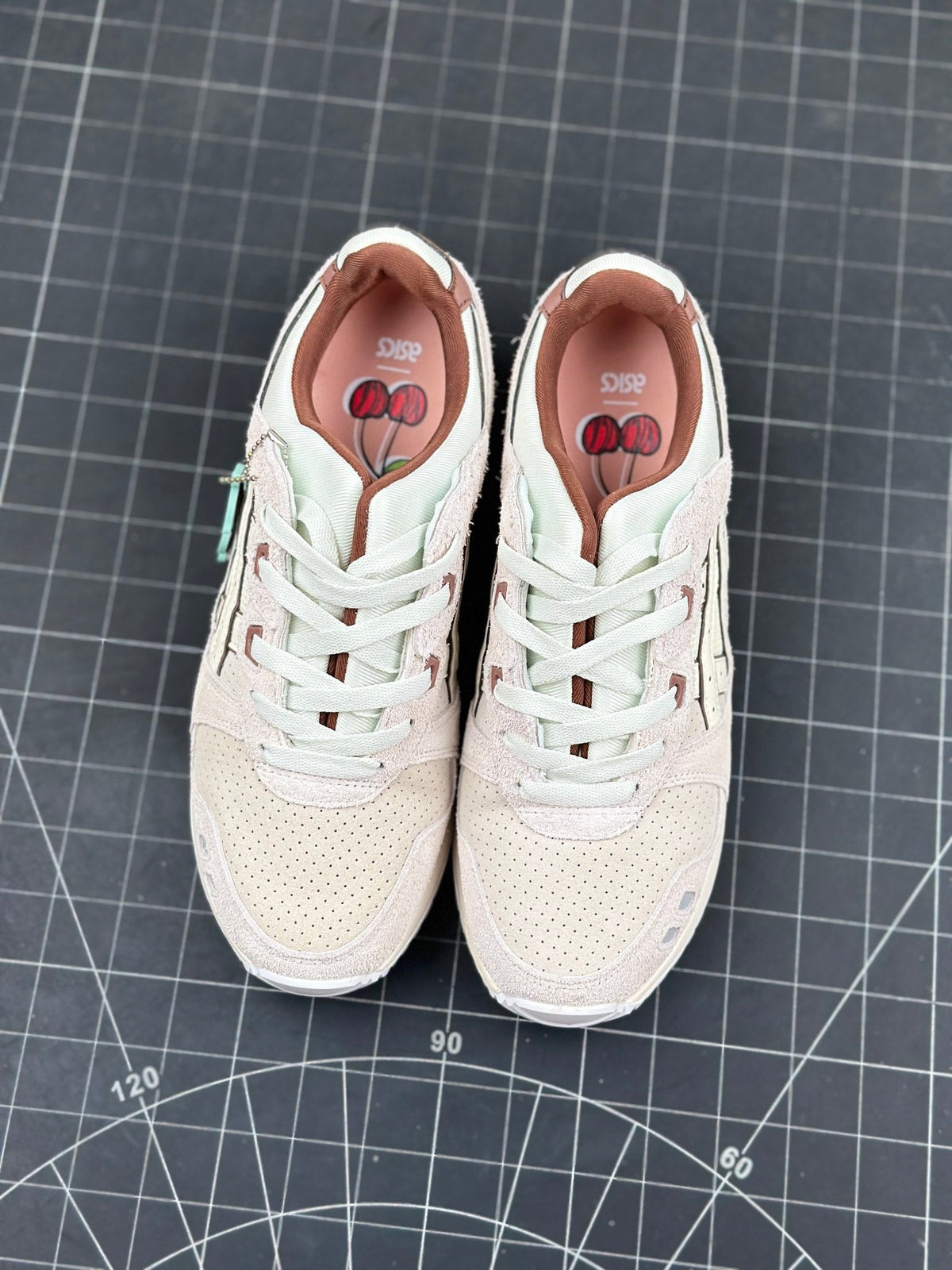 ASICS Gel-Lyte III OG x Nice Kicks "Nice Cream" 1201A460-750