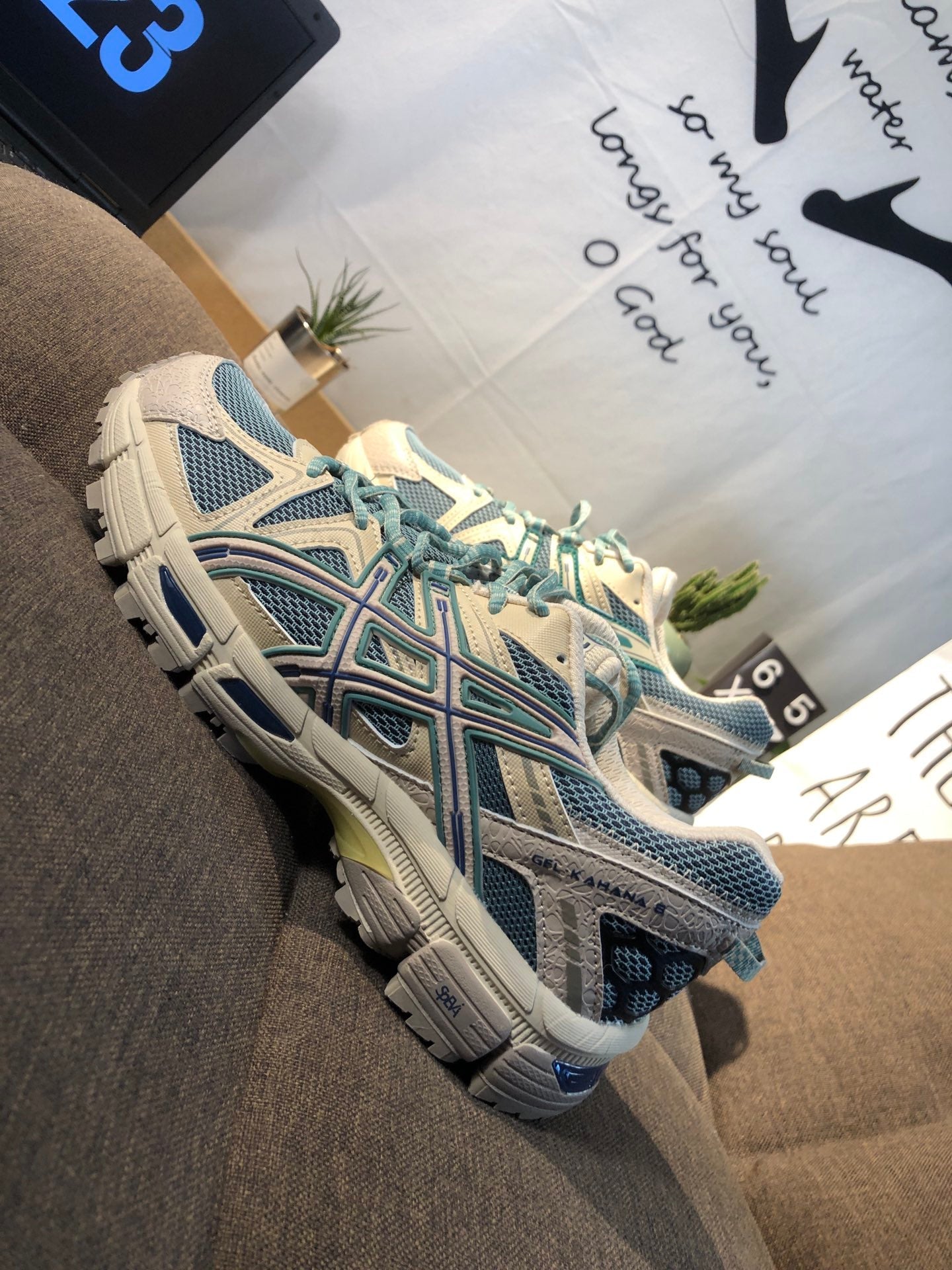 ASICS GEL-KAHANA 8 Cream Green
