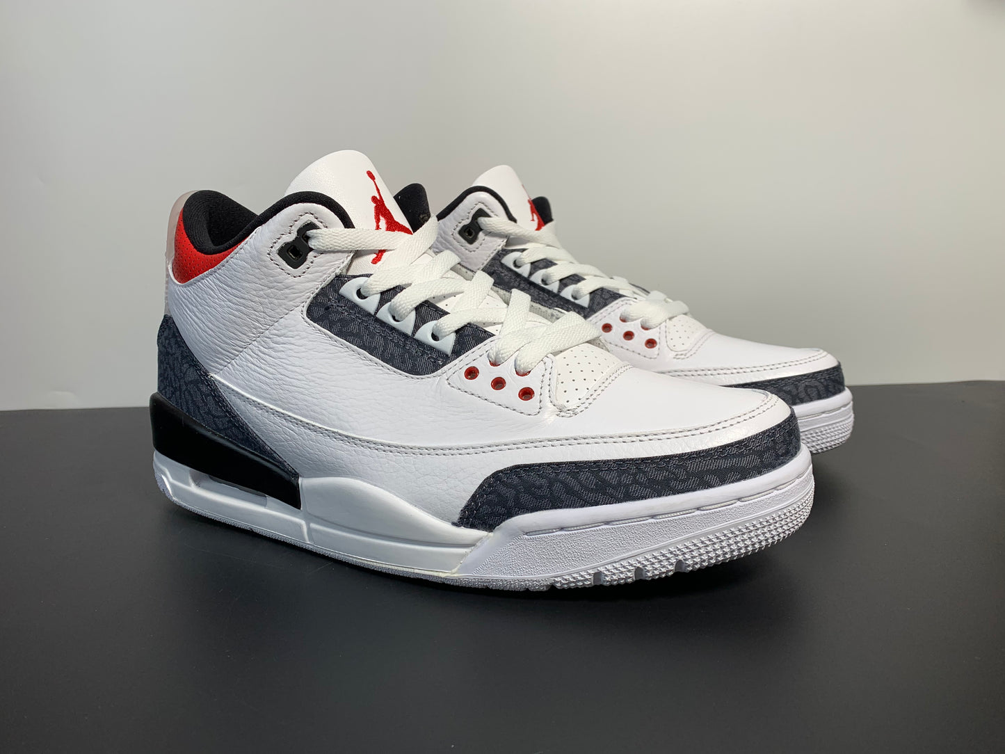 Air Jordan 3 Retro SE Fire Red Denim (GS) CZ6433-100