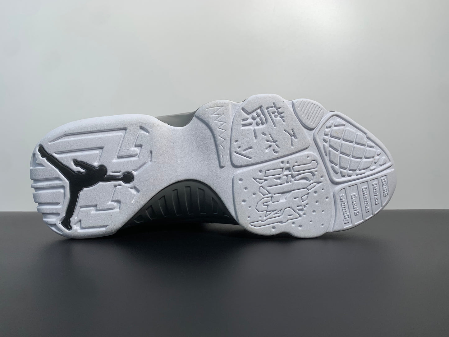 Air Jordan 9 Particle Grey