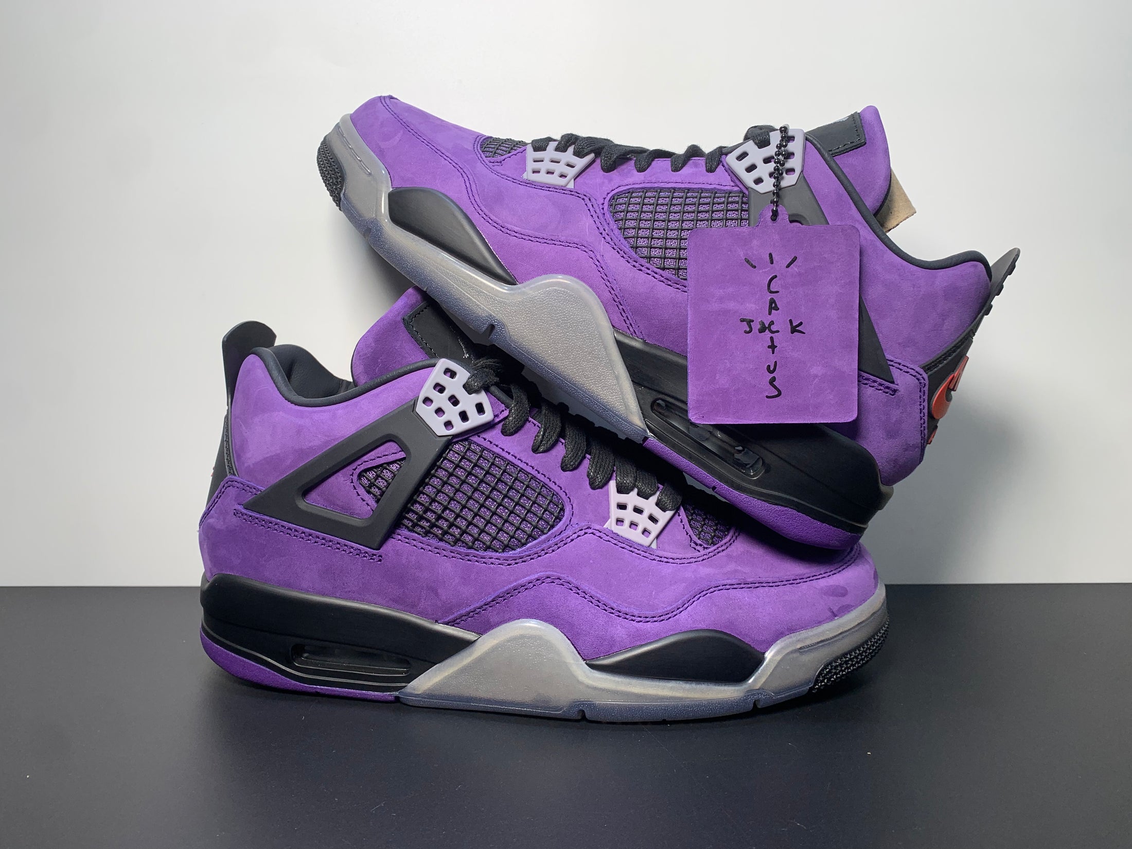 Air Jordan 4 Retro x Travis Scott Purple Friend's and Family WOWJAY