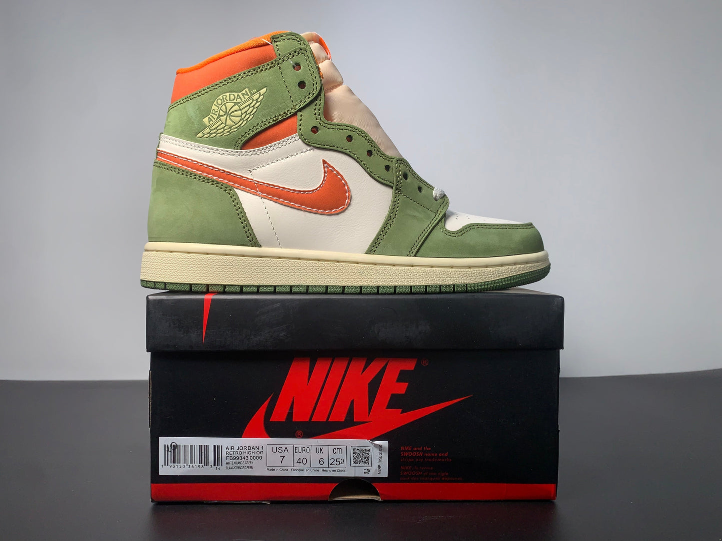 Air Jordan 1 High OG Celadon