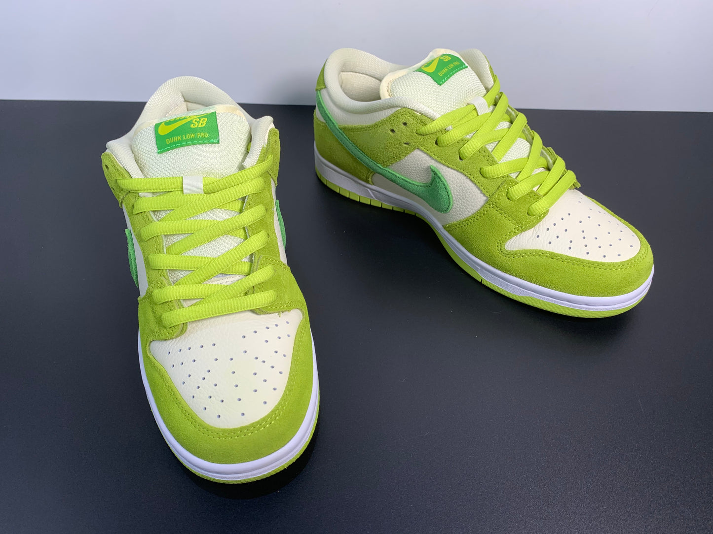 Dunk Low Pro SB 'Fruity Pack - Green Apple'  DM0807-300