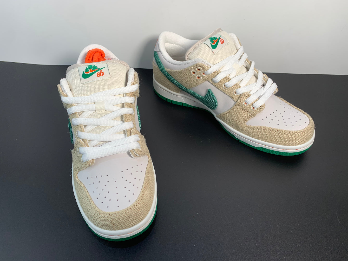 Jarritos x Nike SB Dunk Low  FD0860-001