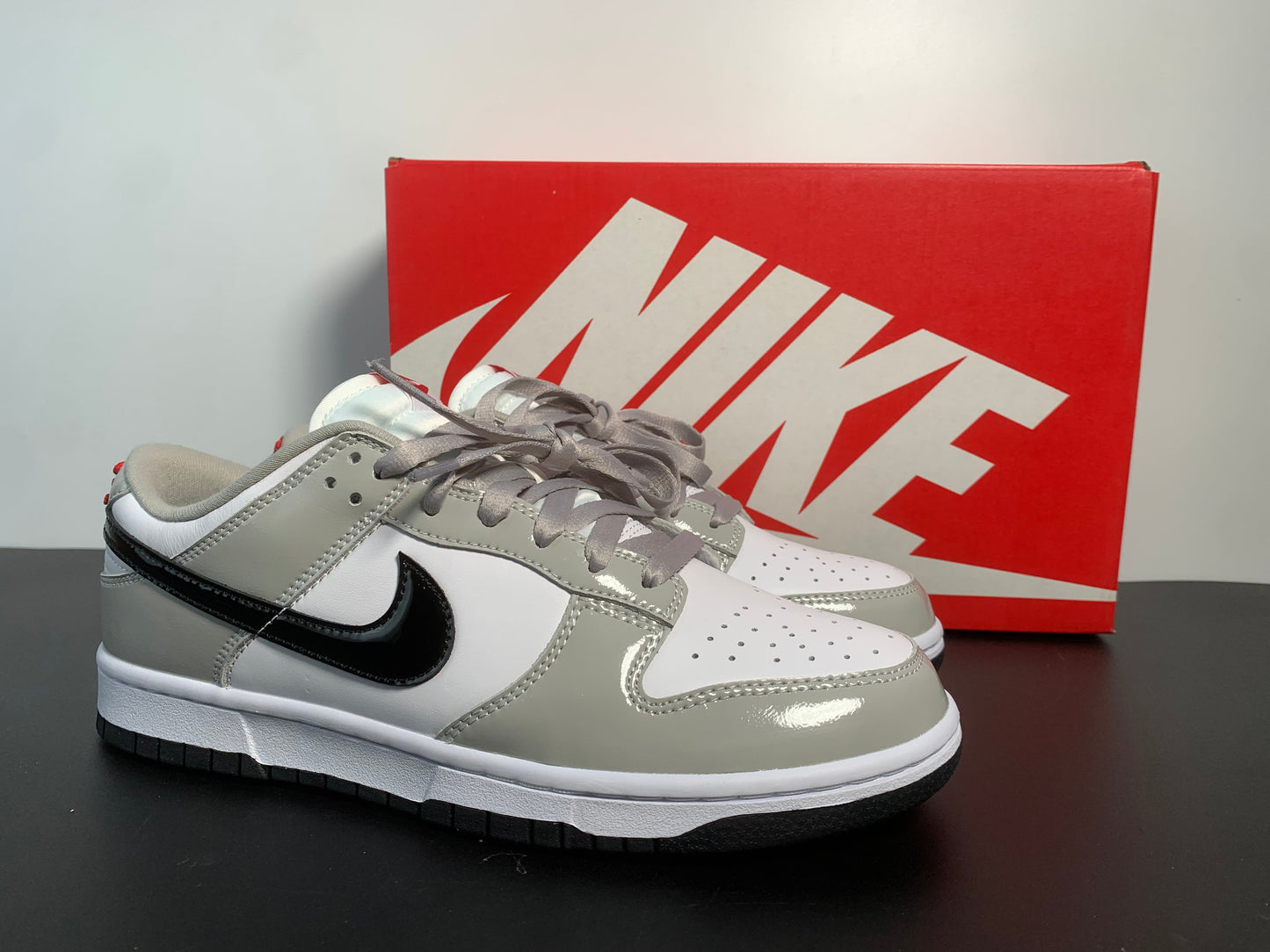 Wmns Dunk Low 'Light Iron Ore Black'  DQ7576-001