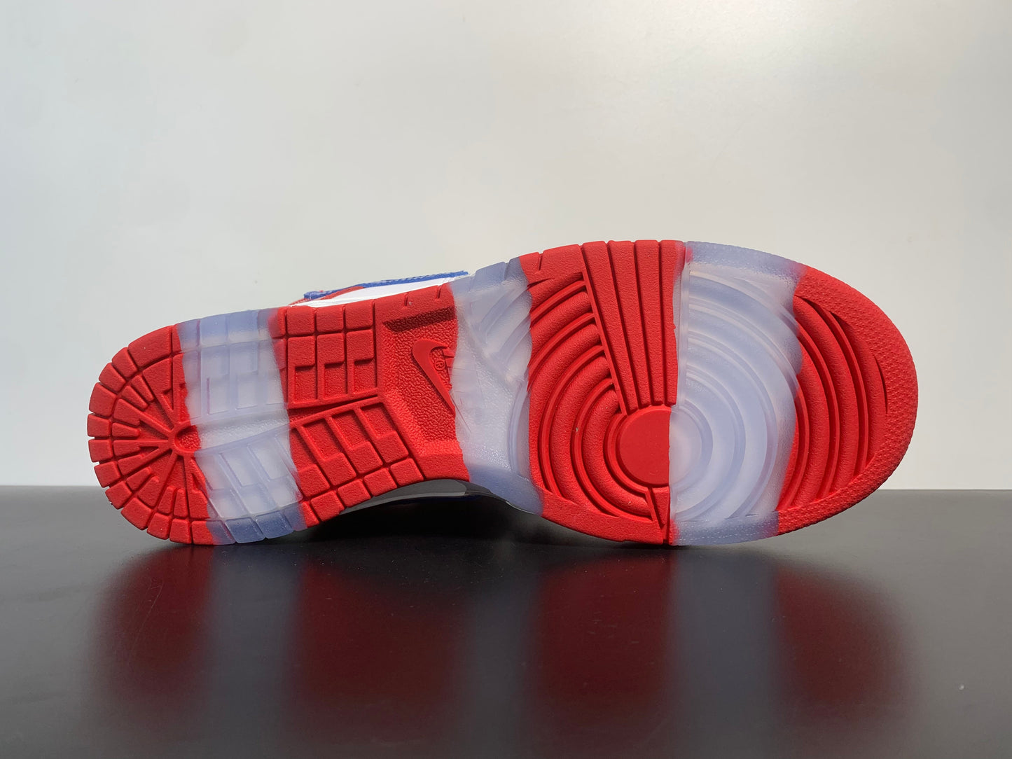 NIKE DUNK SB LOW X SANDY BODECKER 11 AIR FORCE MAX 1  FD8777-100