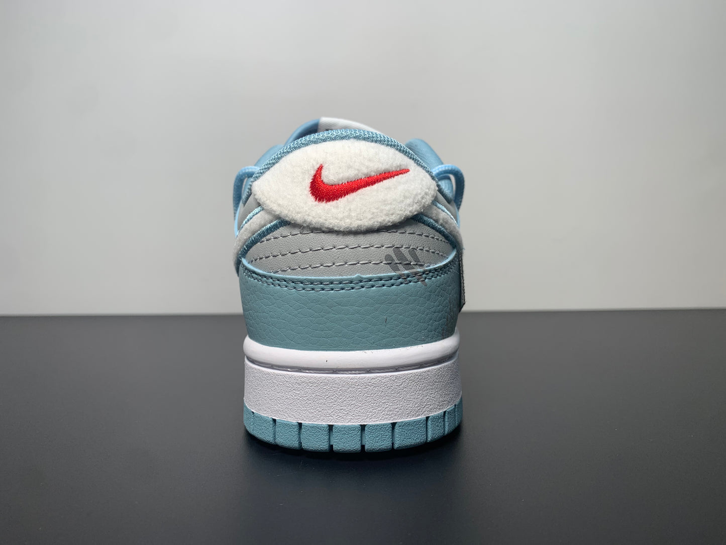 Nike Dunk Low Retro Fleece Swoosh Worn Blue