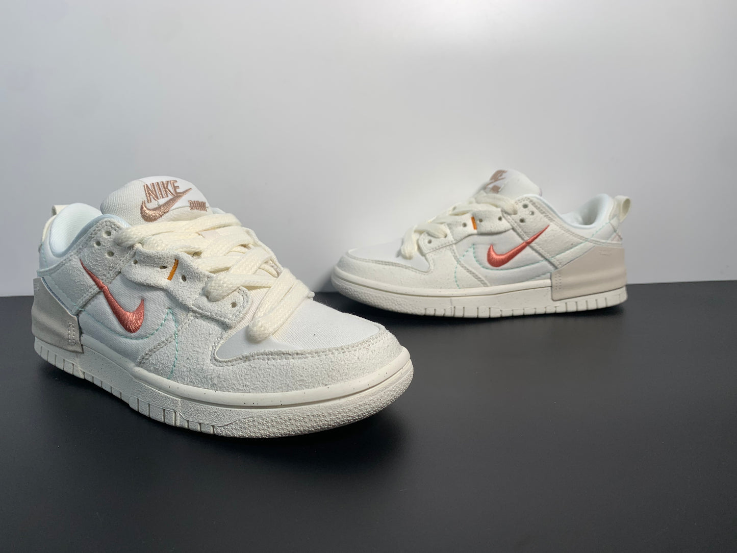 Wmns Dunk Low Disrupt 2 'Pale Ivory' DH4402-100