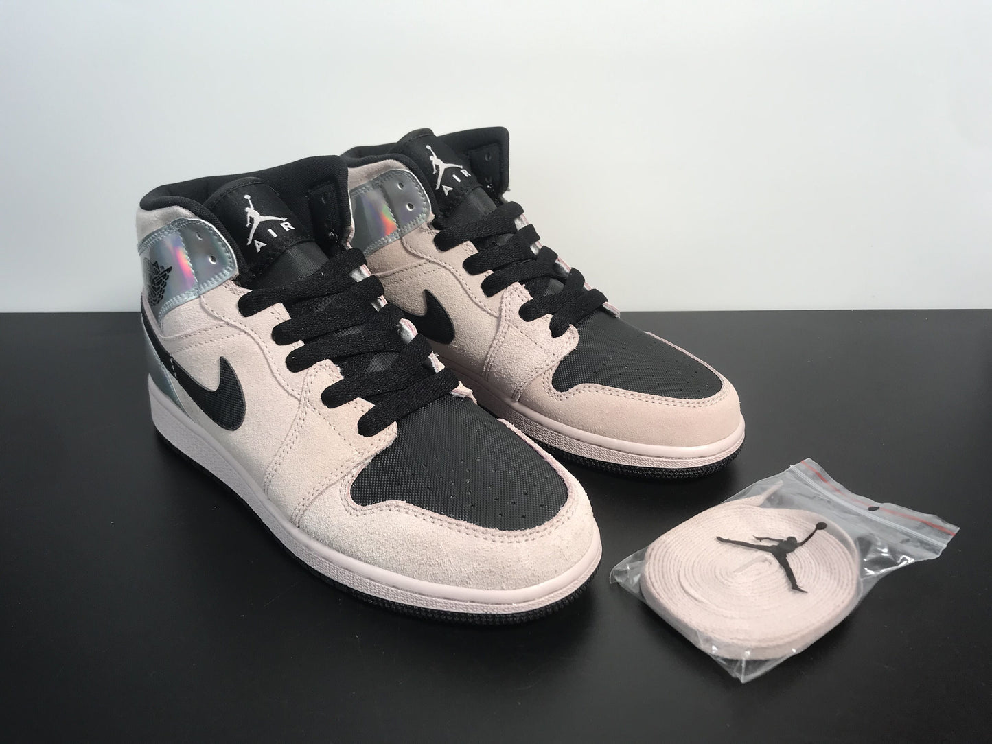 Nike Air Jordan 1 Low WMNS Iridescent CV6472-602