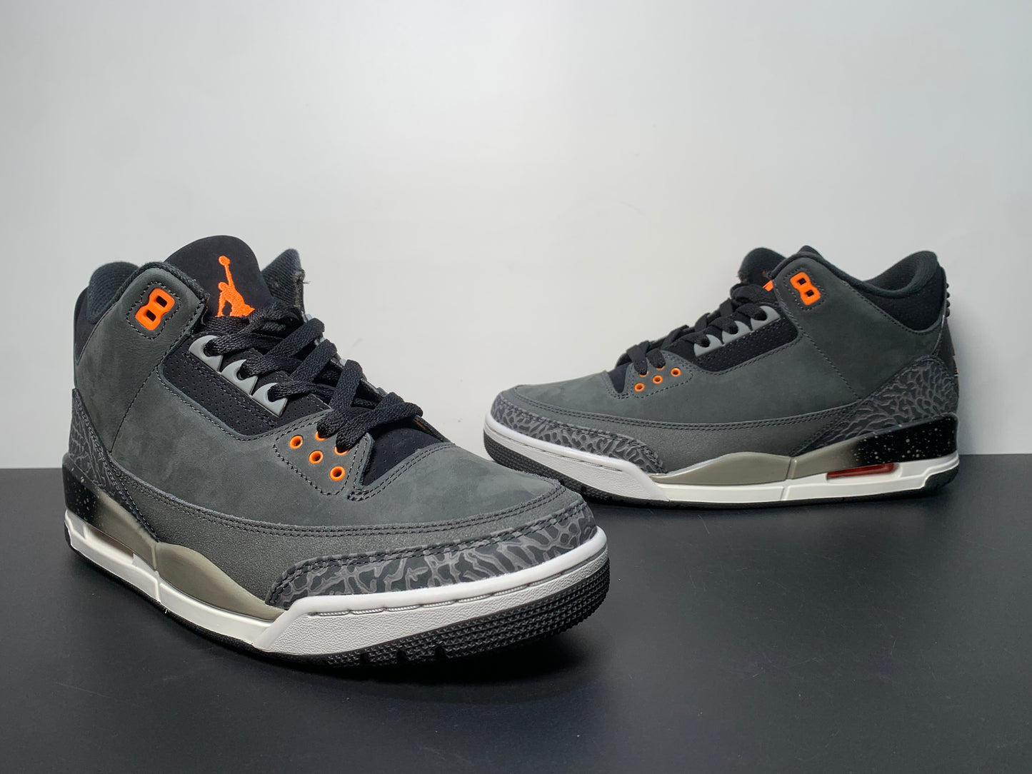 Air Jordan 3 “Fear” CT8532-080