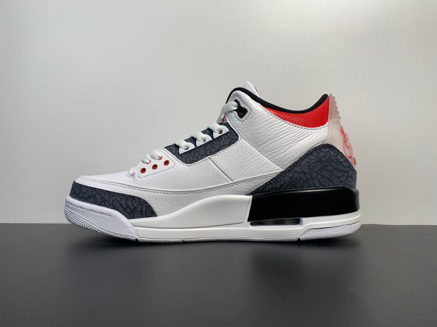 Air Jordan 3 Retro SE Fire Red Denim (GS) CZ6433-100