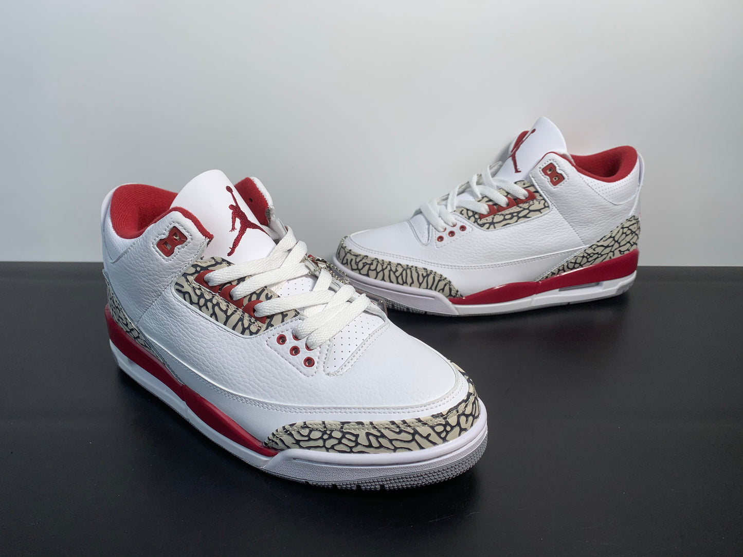 Air Jordan 3 Retro Cardinal Red  CT8532-126