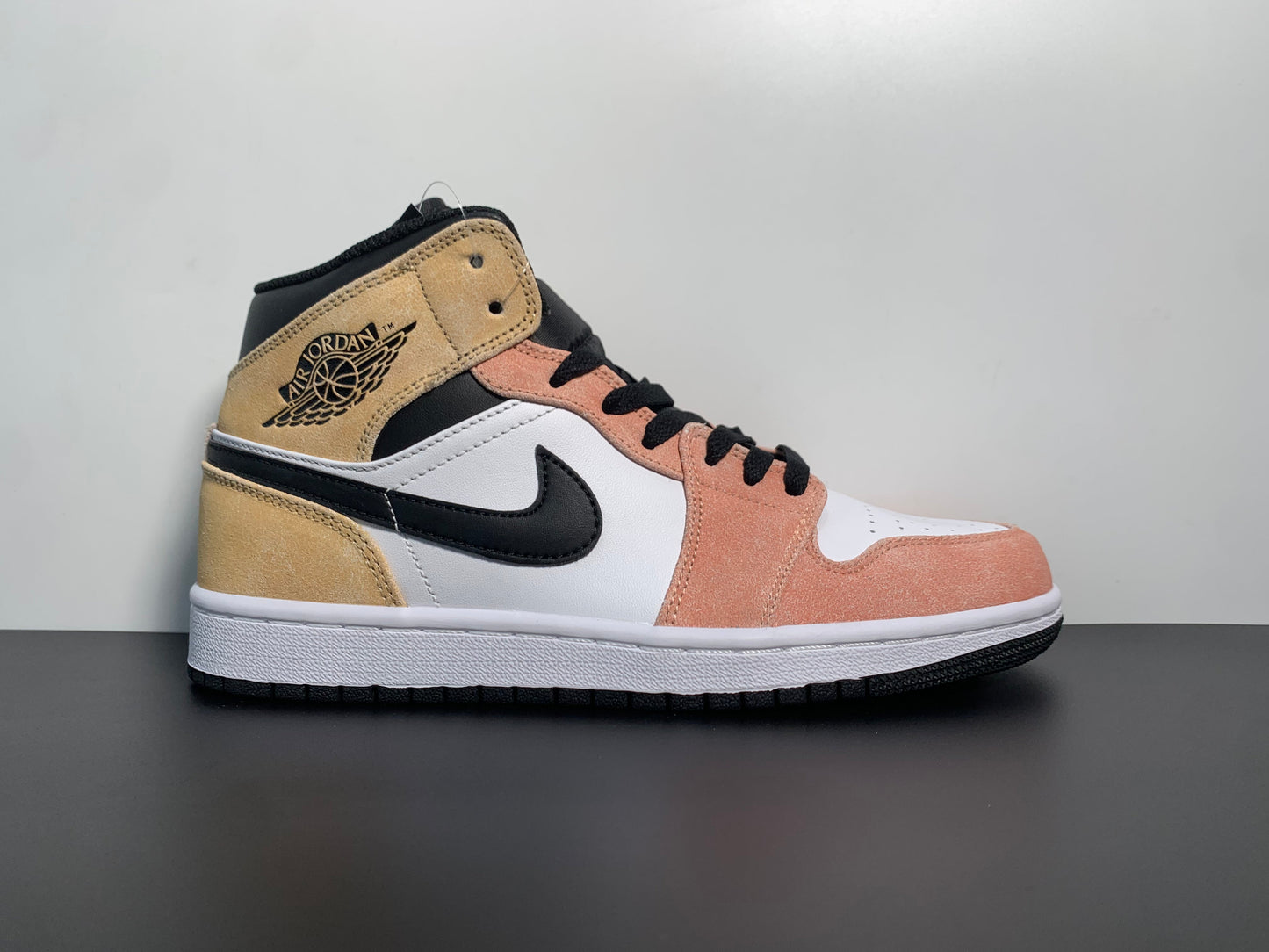 Air Jordan 1 Mid Flight Club DX4332-800