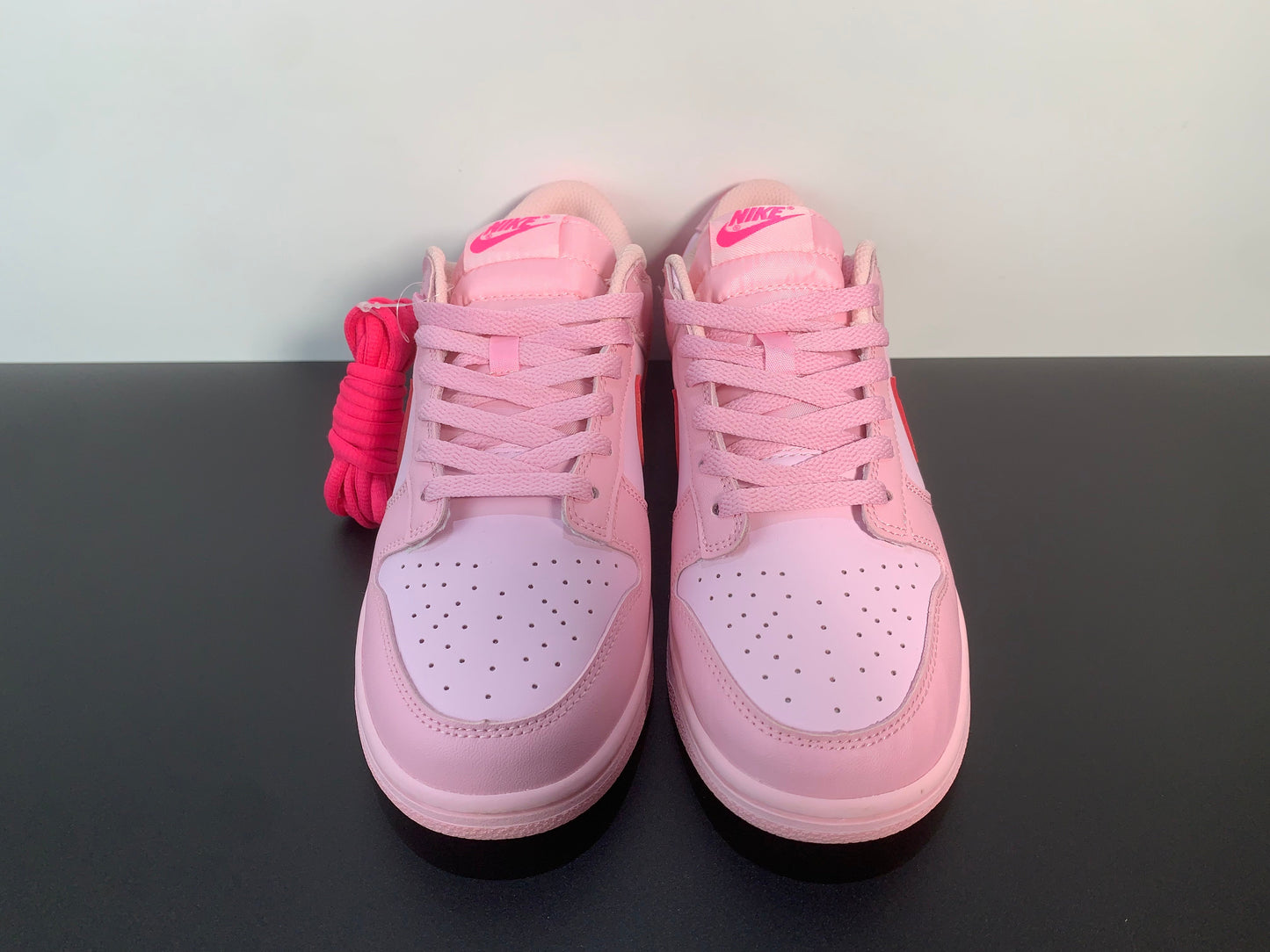 Nike Dunk Low Triple Pink  DH9765-600