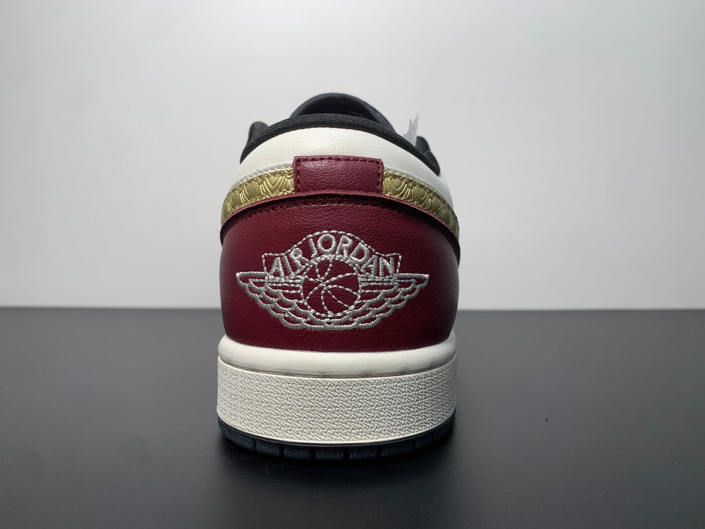 Air Jordan 1 Low SE “Year of the Dragon” FJ5735-100